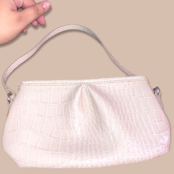 Liz Clairborne Croc Print Mini Bag - Picture 2 of 10